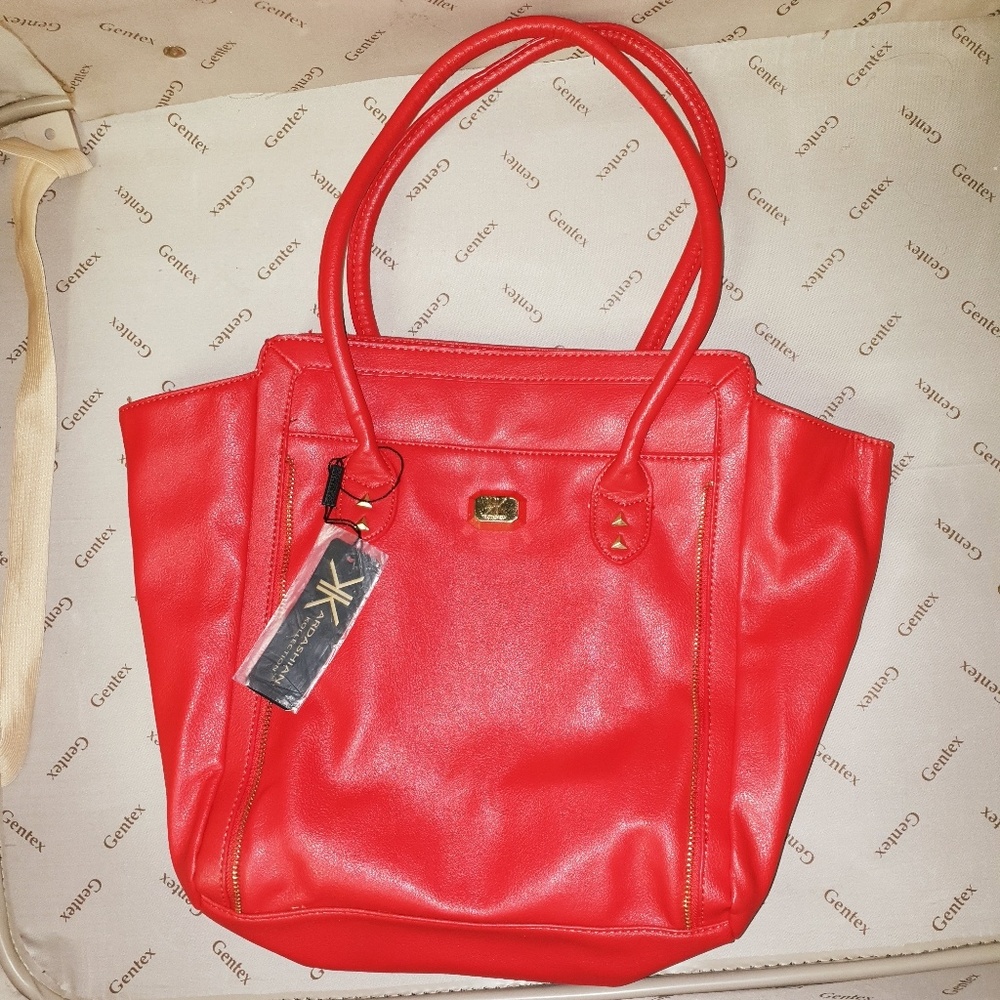 ❌❌SOLD❌❌Kim Kardashian Kollection handbag